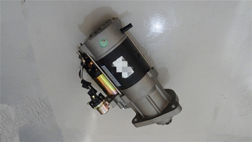 沈阳M2T67871卡特挖掘机起动机4D30三菱起动机